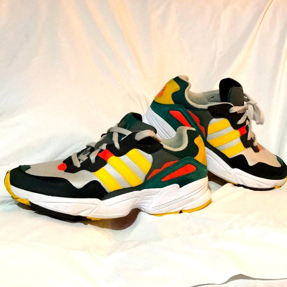 Mens 8.5 adidas black yellow green orange sneakers